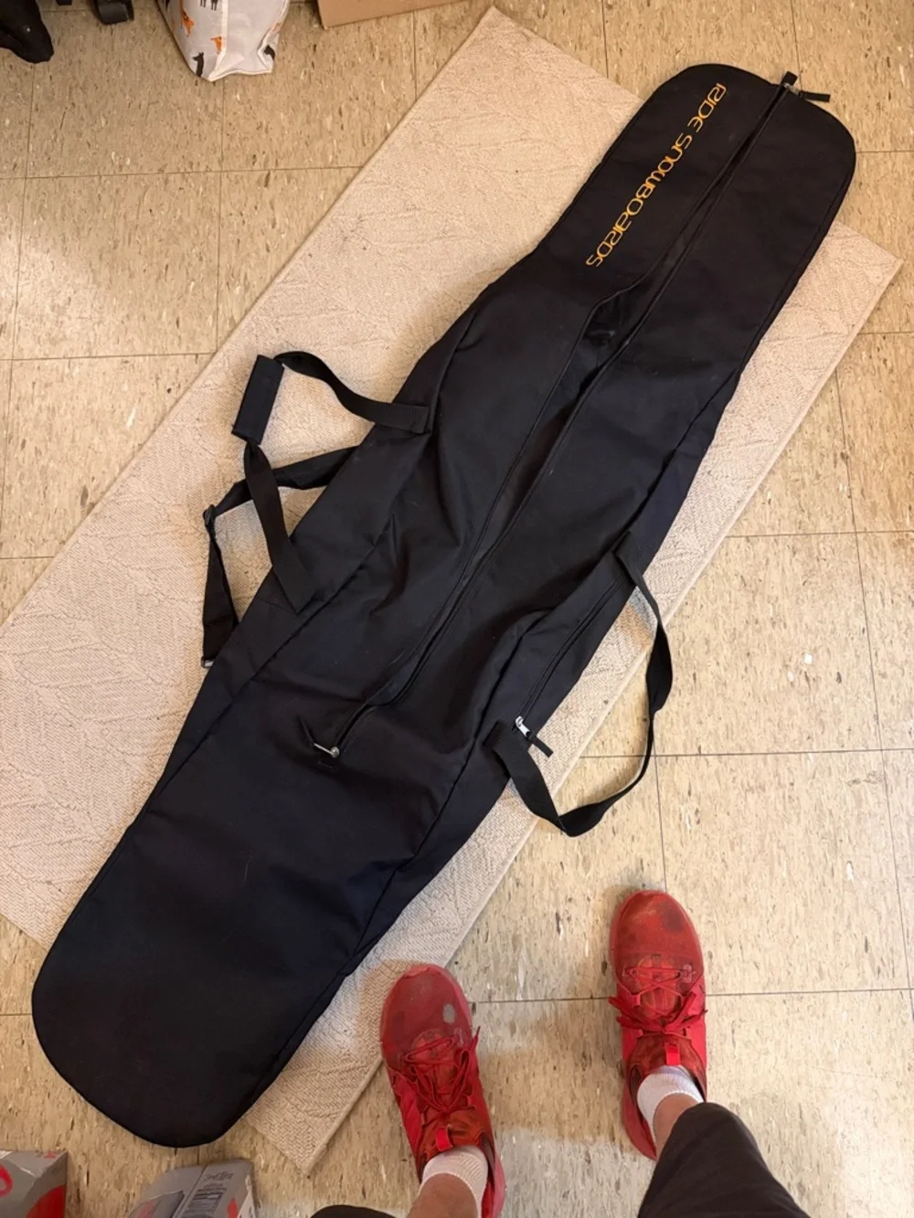 RIDE Black Snowboard Bag - Picture 1 of 4